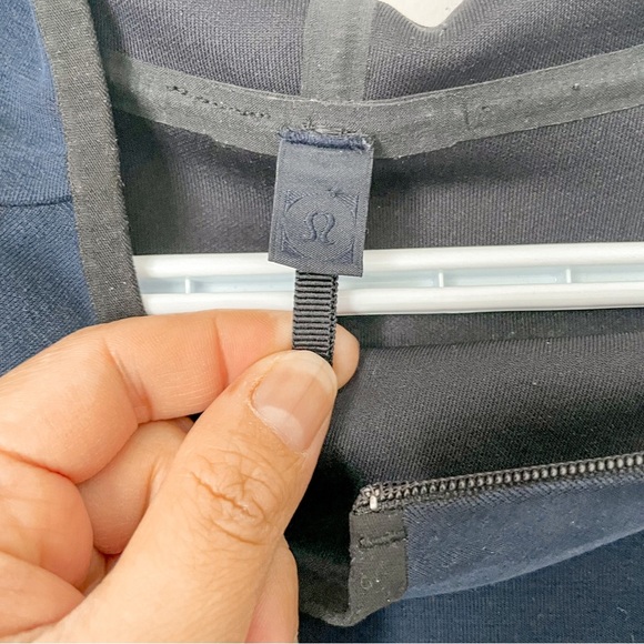 SOLD Lululemon Men’s Oversized Pullover Hoodie Lightweight Navy Blue Size Large - Picture 6 of 7